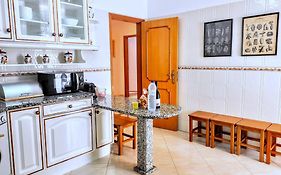 Avenue Apartment